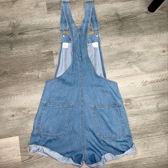 H&M Cuffed Jean Short Overalls - Picture 4 of 7